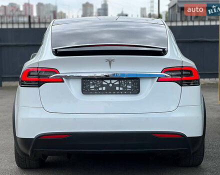 Тесла Модель Х, объемом двигателя 0 л и пробегом 106 тыс. км за 28700 $, фото 3 на Automoto.ua
