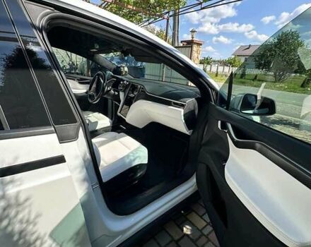 Тесла Модель Х, объемом двигателя 0 л и пробегом 101 тыс. км за 28900 $, фото 3 на Automoto.ua