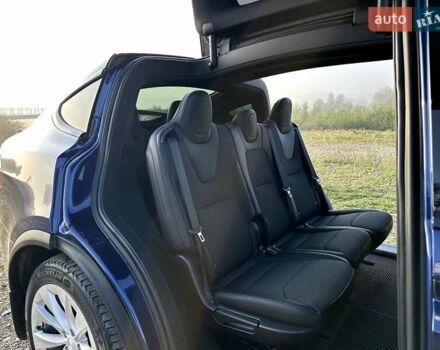 Тесла Модель Х, объемом двигателя 0 л и пробегом 217 тыс. км за 19999 $, фото 23 на Automoto.ua