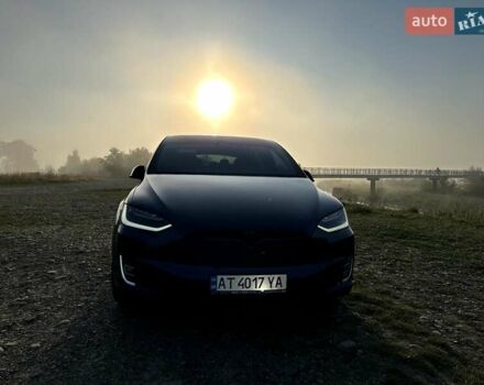 Тесла Модель Х, объемом двигателя 0 л и пробегом 217 тыс. км за 19999 $, фото 1 на Automoto.ua