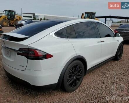 Тесла Модель Х, объемом двигателя 0 л и пробегом 148 тыс. км за 22600 $, фото 5 на Automoto.ua