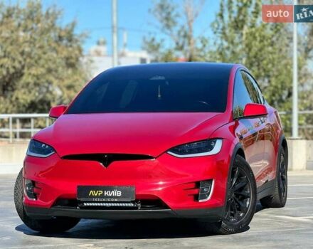 Тесла Модель Х, объемом двигателя 0 л и пробегом 135 тыс. км за 27900 $, фото 2 на Automoto.ua