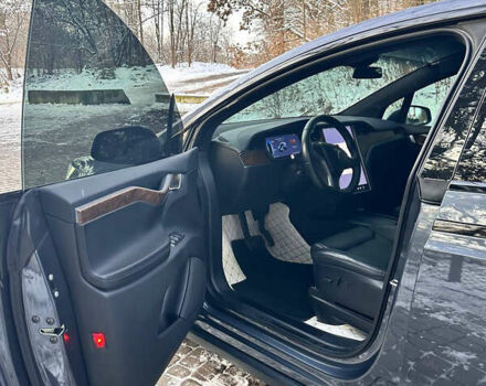 Тесла Модель Х, объемом двигателя 0 л и пробегом 70 тыс. км за 27500 $, фото 7 на Automoto.ua