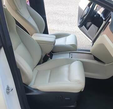 Тесла Модель Х, объемом двигателя 0 л и пробегом 61 тыс. км за 36998 $, фото 21 на Automoto.ua