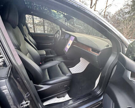 Тесла Модель Х, объемом двигателя 0 л и пробегом 70 тыс. км за 27500 $, фото 9 на Automoto.ua