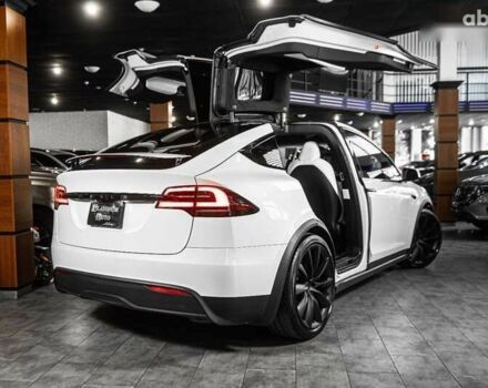 Тесла Модель Х, объемом двигателя 0 л и пробегом 25 тыс. км за 64900 $, фото 9 на Automoto.ua