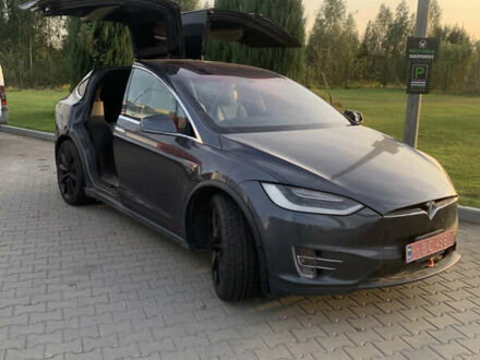 Тесла Модель Х, объемом двигателя 0 л и пробегом 141 тыс. км за 14500 $, фото 1 на Automoto.ua