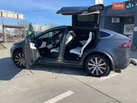 Тесла Модель Х 2016 у Києві на Automoto.ua Тесла Модель Х, об'ємом двигуна 0 л та пробігом 100 тис. км за 22000 $, фото 1 на Automoto.ua