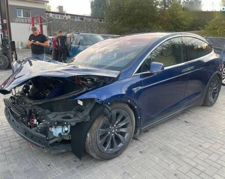 Тесла Модель Х, объемом двигателя 0 л и пробегом 174 тыс. км за 10700 $, фото 1 на Automoto.ua