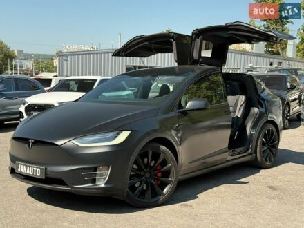 Тесла Модель Х, объемом двигателя 0 л и пробегом 101 тыс. км за 28000 $, фото 1 на Automoto.ua