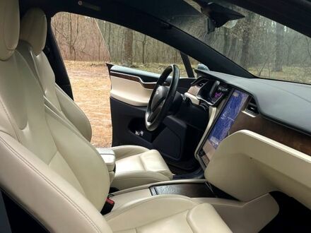Тесла Модель Х, объемом двигателя 0.4 л и пробегом 54 тыс. км за 35500 $, фото 1 на Automoto.ua