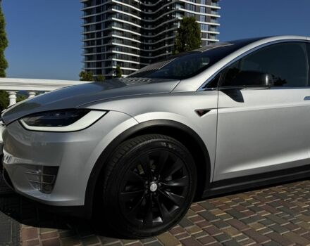 Серый Тесла Модель Х, объемом двигателя 0 л и пробегом 228 тыс. км за 18000 $, фото 1 на Automoto.ua