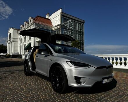 Серый Тесла Модель Х, объемом двигателя 0 л и пробегом 228 тыс. км за 18000 $, фото 8 на Automoto.ua