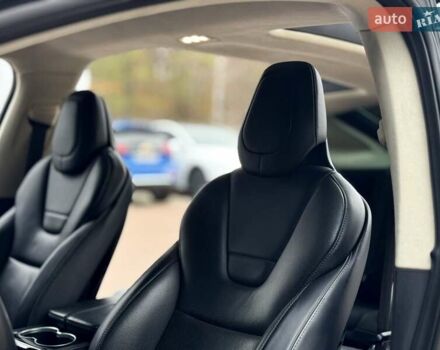 Серый Тесла Модель Х, объемом двигателя 0 л и пробегом 111 тыс. км за 20500 $, фото 13 на Automoto.ua