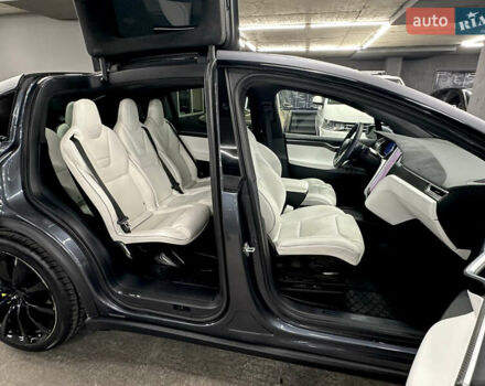 Серый Тесла Модель Х, объемом двигателя 0 л и пробегом 229 тыс. км за 24500 $, фото 23 на Automoto.ua