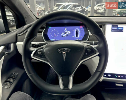 Серый Тесла Модель Х, объемом двигателя 0 л и пробегом 229 тыс. км за 24500 $, фото 29 на Automoto.ua