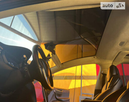 Серый Тесла Модель Х, объемом двигателя 0 л и пробегом 93 тыс. км за 26500 $, фото 21 на Automoto.ua