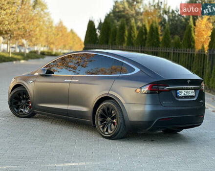 Серый Тесла Модель Х, объемом двигателя 0 л и пробегом 75 тыс. км за 25500 $, фото 1 на Automoto.ua