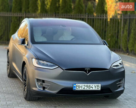 Серый Тесла Модель Х, объемом двигателя 0 л и пробегом 75 тыс. км за 25500 $, фото 17 на Automoto.ua