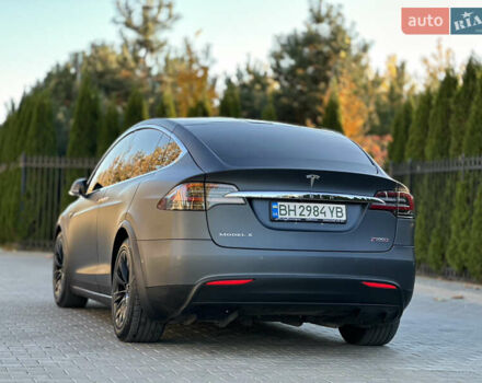 Серый Тесла Модель Х, объемом двигателя 0 л и пробегом 75 тыс. км за 25500 $, фото 25 на Automoto.ua