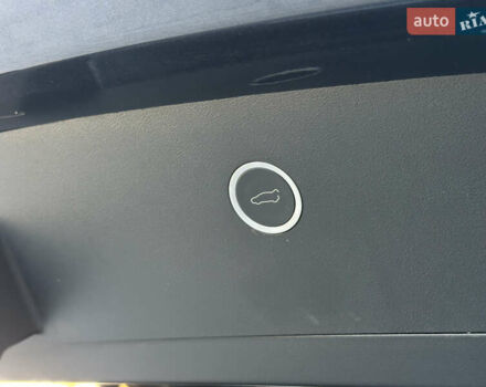 Серый Тесла Модель Х, объемом двигателя 0 л и пробегом 75 тыс. км за 25500 $, фото 35 на Automoto.ua