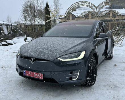 Серый Тесла Модель Х, объемом двигателя 0 л и пробегом 62 тыс. км за 29999 $, фото 34 на Automoto.ua