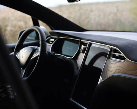 Тесла Модель Х 2016 в Ивано-Франковске на Automoto.ua Серый Тесла Модель Х, объемом двигателя 0 л и пробегом 120 тыс. км за 25000 $, фото 19 на Automoto.ua