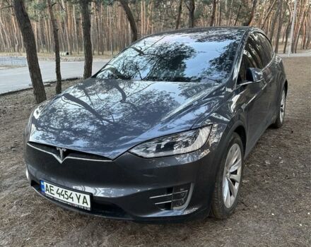 Сірий Тесла Модель Х, об'ємом двигуна 0 л та пробігом 250 тис. км за 21900 $, фото 3 на Automoto.ua