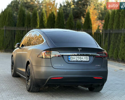 Серый Тесла Модель Х, объемом двигателя 0 л и пробегом 75 тыс. км за 25500 $, фото 24 на Automoto.ua