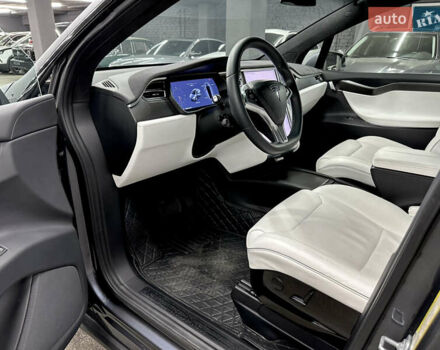 Серый Тесла Модель Х, объемом двигателя 0 л и пробегом 229 тыс. км за 24500 $, фото 14 на Automoto.ua
