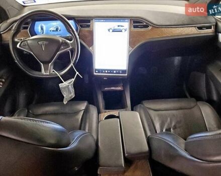 Сірий Тесла Модель Х, об'ємом двигуна 0 л та пробігом 153 тис. км за 7400 $, фото 7 на Automoto.ua