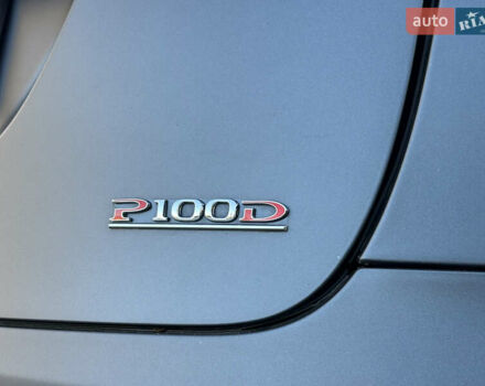 Серый Тесла Модель Х, объемом двигателя 0 л и пробегом 75 тыс. км за 25500 $, фото 29 на Automoto.ua