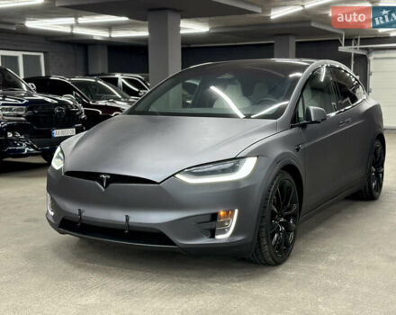 Серый Тесла Модель Х, объемом двигателя 0 л и пробегом 229 тыс. км за 24500 $, фото 13 на Automoto.ua