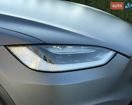 Серый Тесла Модель Х, объемом двигателя 0 л и пробегом 75 тыс. км за 25500 $, фото 21 на Automoto.ua