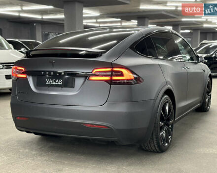 Серый Тесла Модель Х, объемом двигателя 0 л и пробегом 229 тыс. км за 24500 $, фото 8 на Automoto.ua