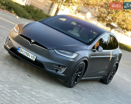 Серый Тесла Модель Х, объемом двигателя 0 л и пробегом 75 тыс. км за 25500 $, фото 18 на Automoto.ua