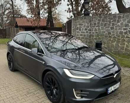 Серый Тесла Модель Х, объемом двигателя 0 л и пробегом 86 тыс. км за 19500 $, фото 7 на Automoto.ua