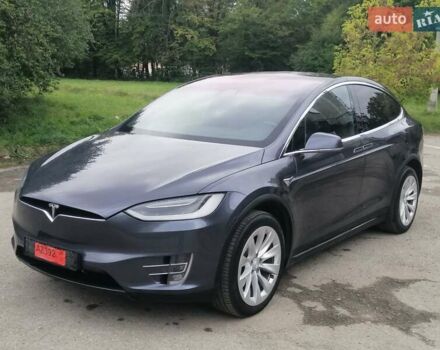 Серый Тесла Модель Х, объемом двигателя 0 л и пробегом 120 тыс. км за 38950 $, фото 27 на Automoto.ua