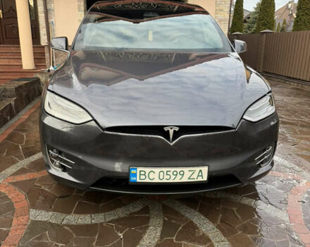 Серый Тесла Модель Х, объемом двигателя 0 л и пробегом 256 тыс. км за 21000 $, фото 7 на Automoto.ua