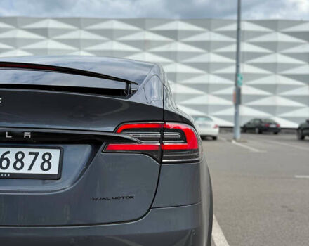 Серый Тесла Модель Х, объемом двигателя 0 л и пробегом 171 тыс. км за 22700 $, фото 12 на Automoto.ua