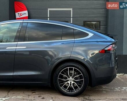 Тесла Модель Х 2017 в Киеве на Automoto.ua Серый Тесла Модель Х, объемом двигателя 0 л и пробегом 51 тыс. км за 23999 $, фото 6 на Automoto.ua
