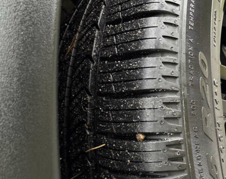 Серый Тесла Модель Х, объемом двигателя 0 л и пробегом 217 тыс. км за 20900 $, фото 24 на Automoto.ua