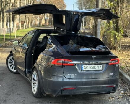 Серый Тесла Модель Х, объемом двигателя 0 л и пробегом 173 тыс. км за 18999 $, фото 13 на Automoto.ua