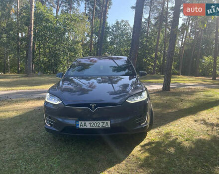 Сірий Тесла Модель Х, об'ємом двигуна 0 л та пробігом 64 тис. км за 30000 $, фото 1 на Automoto.ua
