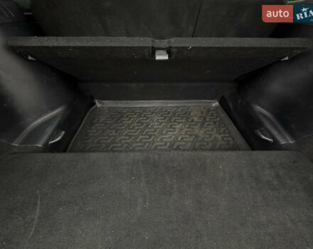 Серый Тесла Модель Х, объемом двигателя 0 л и пробегом 215 тыс. км за 21700 $, фото 65 на Automoto.ua