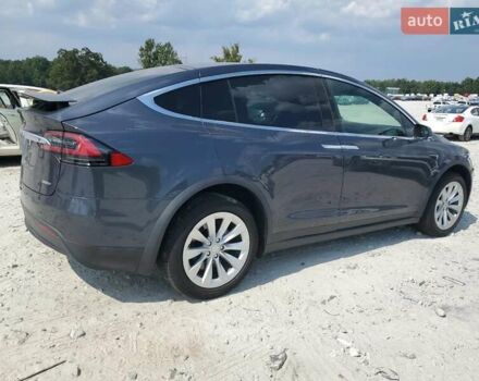 Серый Тесла Модель Х, объемом двигателя 0 л и пробегом 164 тыс. км за 5800 $, фото 2 на Automoto.ua