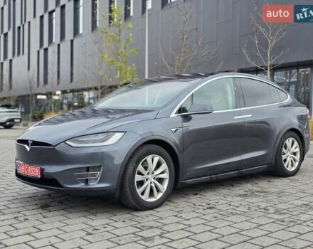 Сірий Тесла Модель Х, об'ємом двигуна 0 л та пробігом 199 тис. км за 18700 $, фото 3 на Automoto.ua
