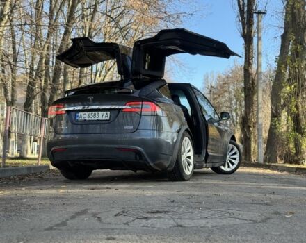 Серый Тесла Модель Х, объемом двигателя 0 л и пробегом 173 тыс. км за 18999 $, фото 10 на Automoto.ua