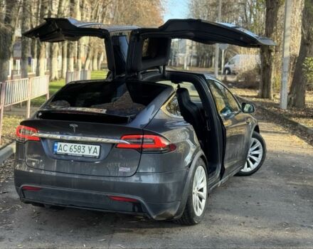 Серый Тесла Модель Х, объемом двигателя 0 л и пробегом 173 тыс. км за 18999 $, фото 11 на Automoto.ua