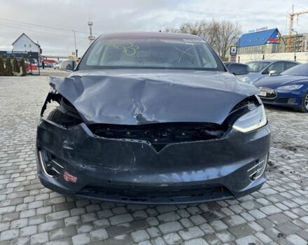 Серый Тесла Модель Х, объемом двигателя 0 л и пробегом 96 тыс. км за 16900 $, фото 11 на Automoto.ua